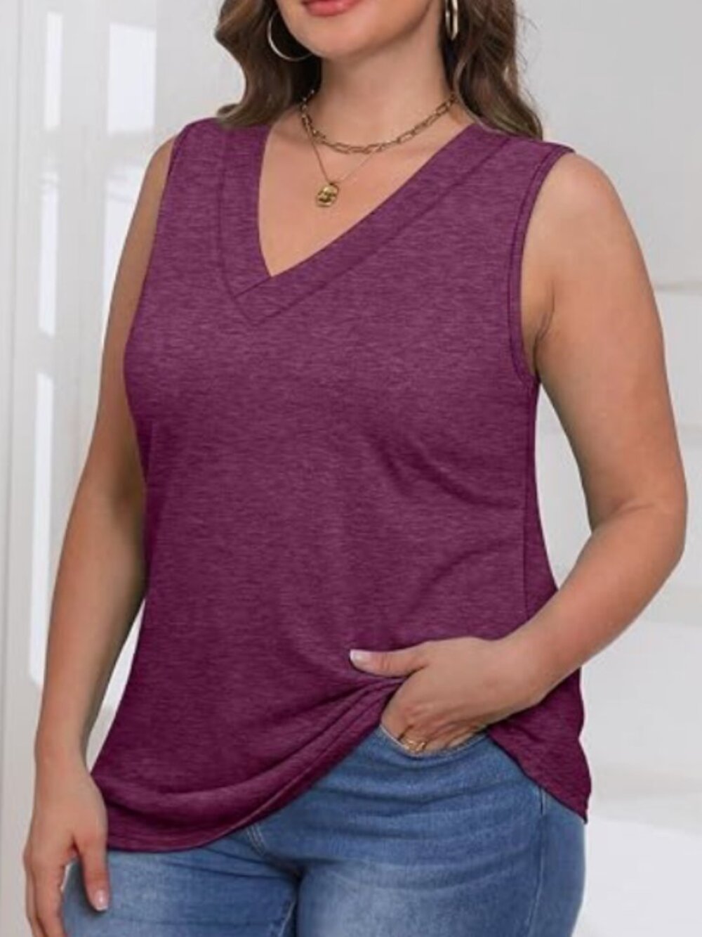V Neck Tank Top - Picture 2 of 3